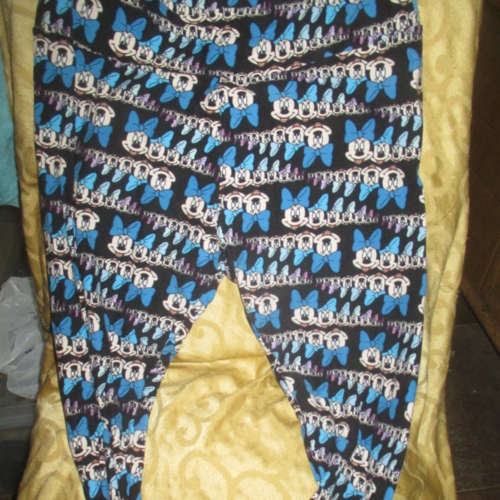 LuLaRoe (TC) Tall & Curvy Disney Leggings MINNIE MOUSE